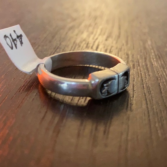 925 Sterling Silver Design Band Ring Size 8-9 - Picture 3 of 7